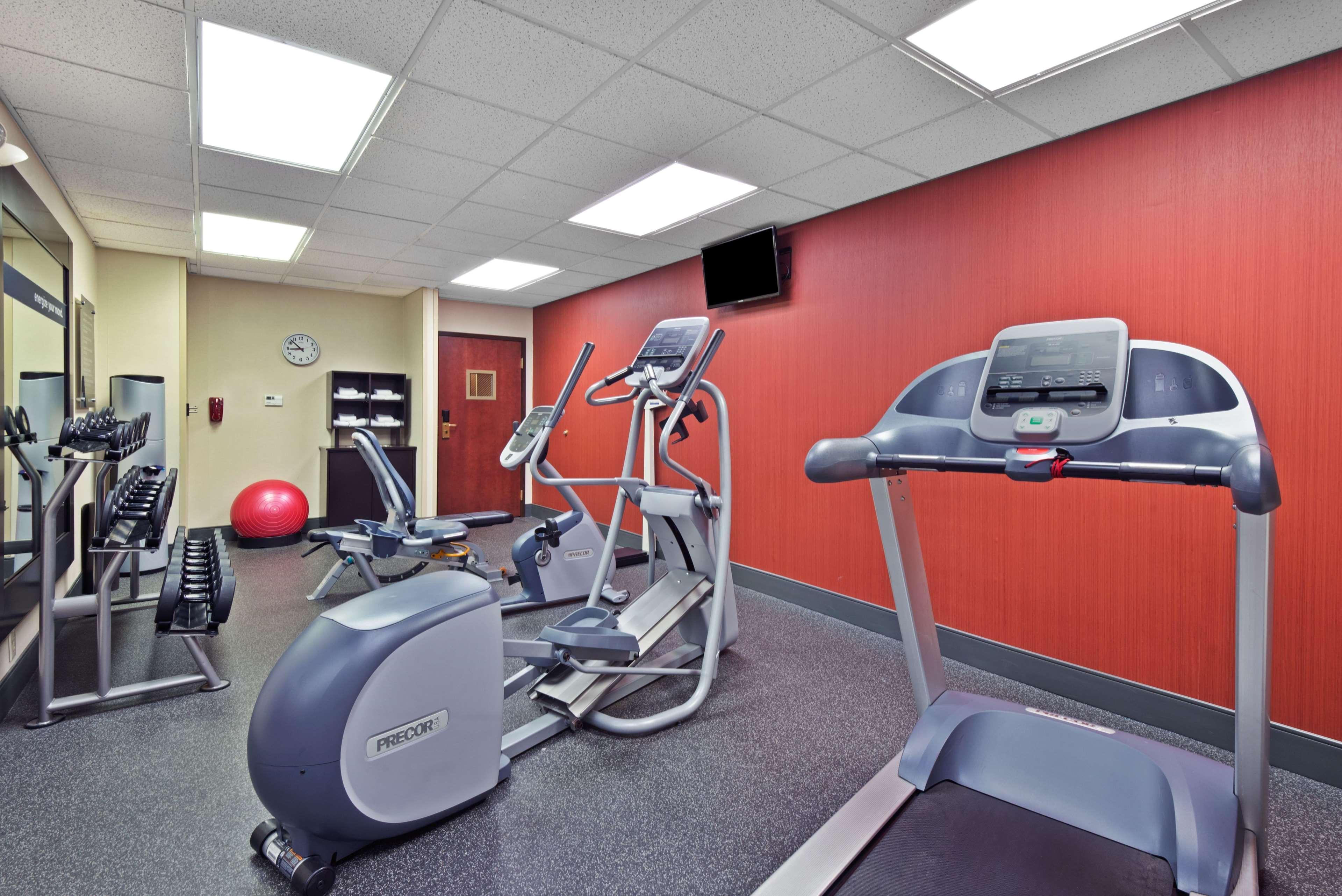 Hampton Inn Winfield Teays Valley Экстерьер фото