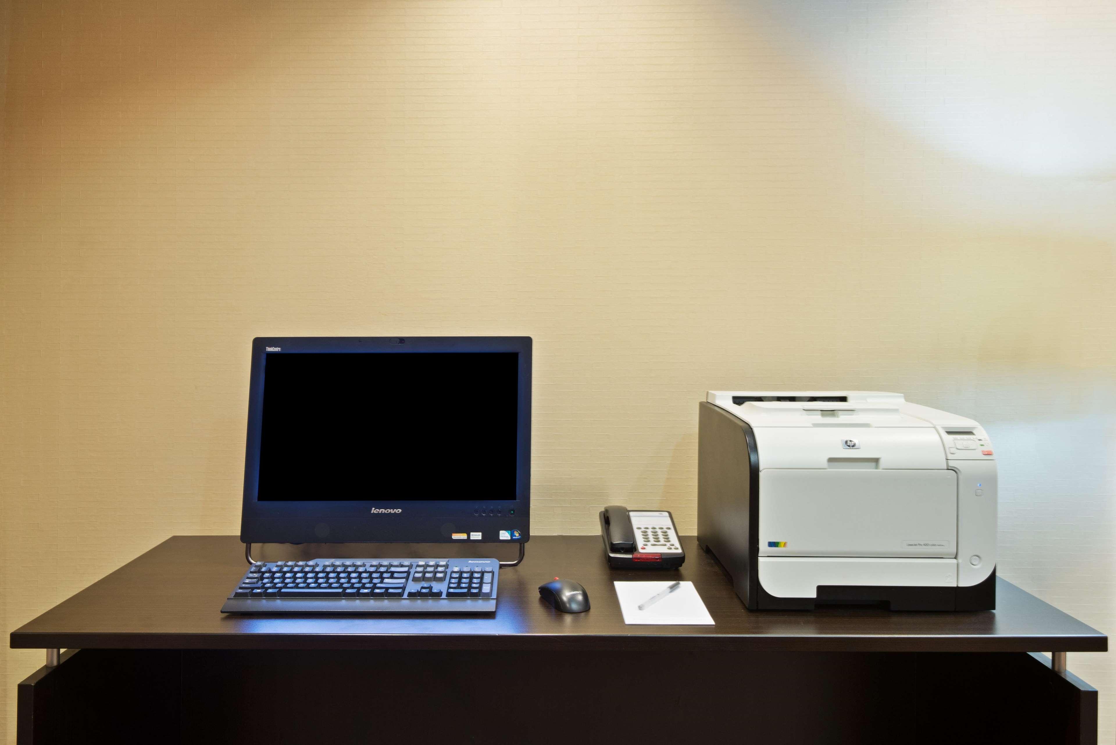 Hampton Inn Winfield Teays Valley Экстерьер фото